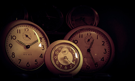 clocks_450.jpg