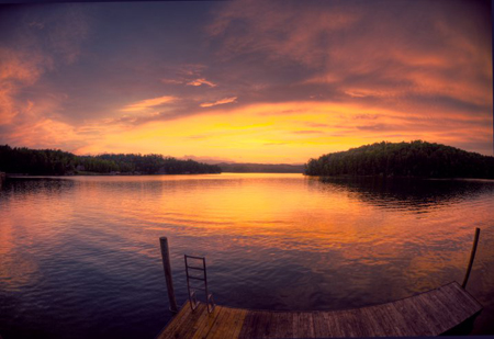 lakejamessunset.jpg